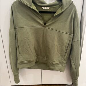 Duck Camp Olive Green Women's Pullover Top